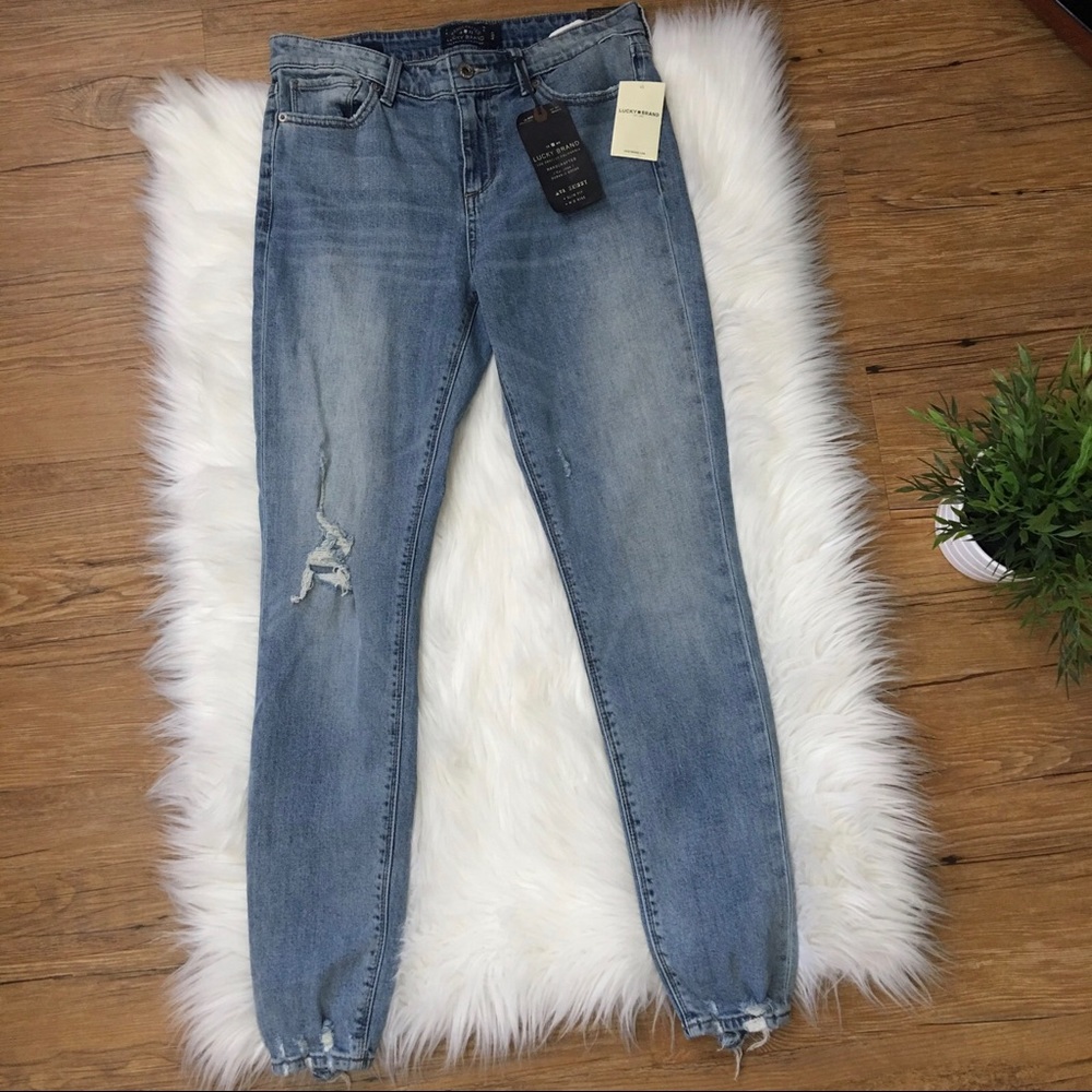 7 AVA SKINNY Lucky Brand Jeans 🍀